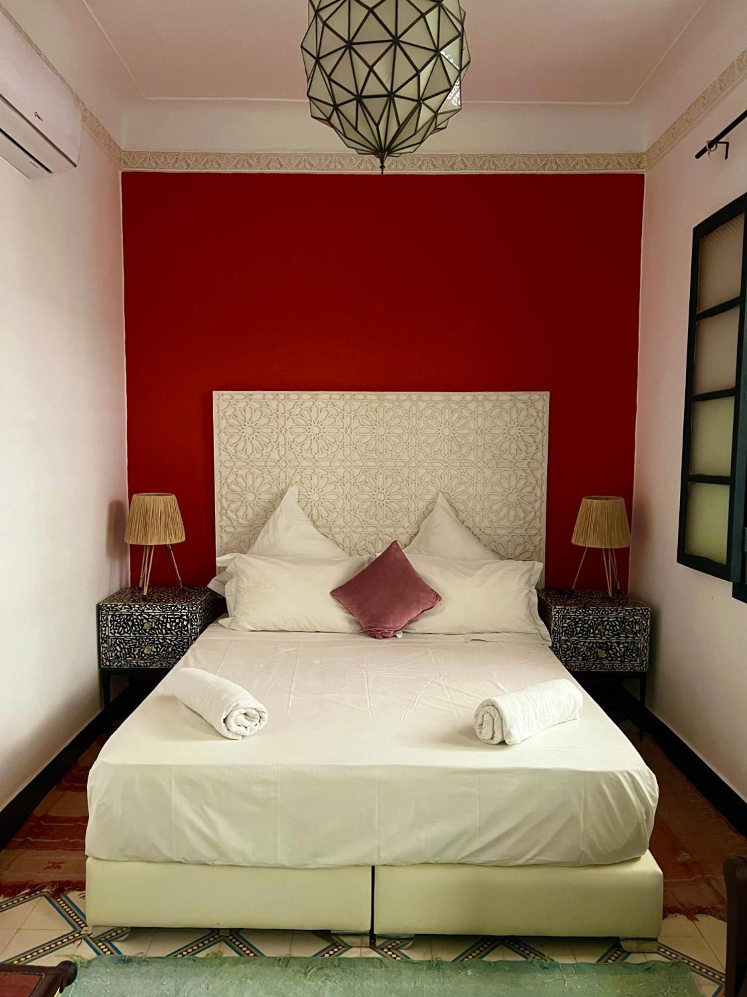 New Moon Bed & Breakfast 3*
